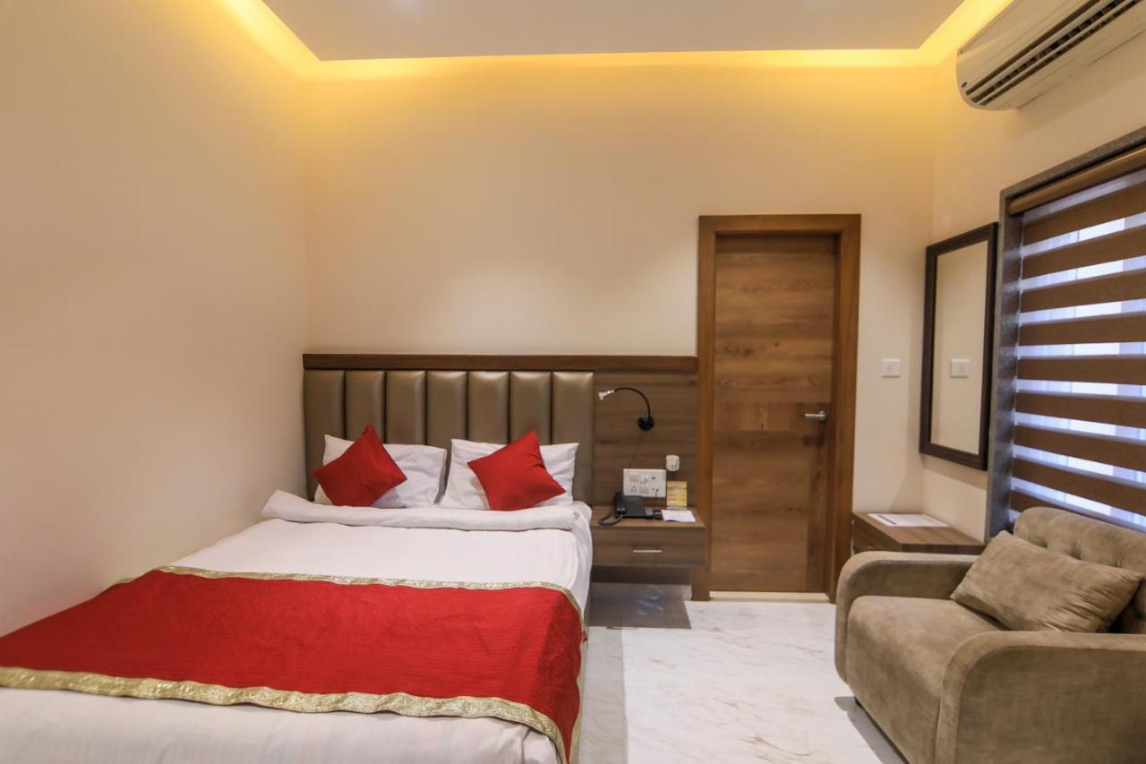 Vashishth Guest House Rishīkesh Eksteriør billede